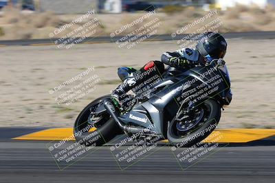 media/Dec-18-2022-SoCal Trackdays (Sun) [[8099a50955]]/Turn 4 (1pm)/